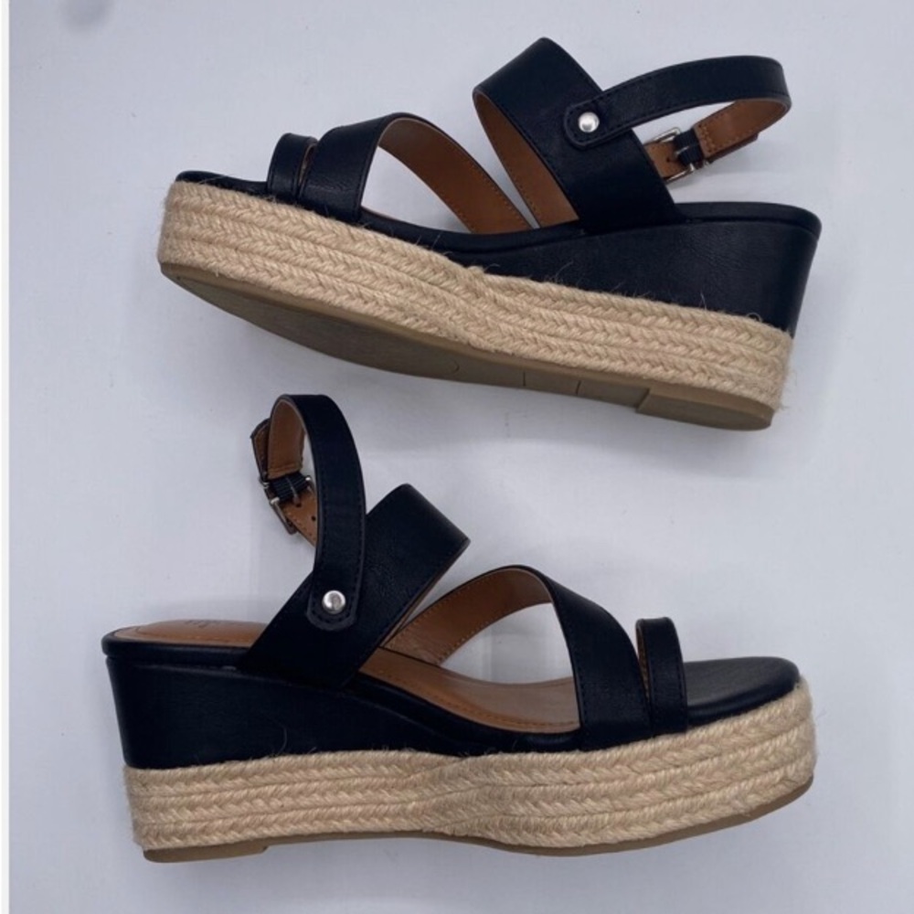 Style and Co's, Betty wedge!  Great for fall!​​​ - Picture 3 of 7